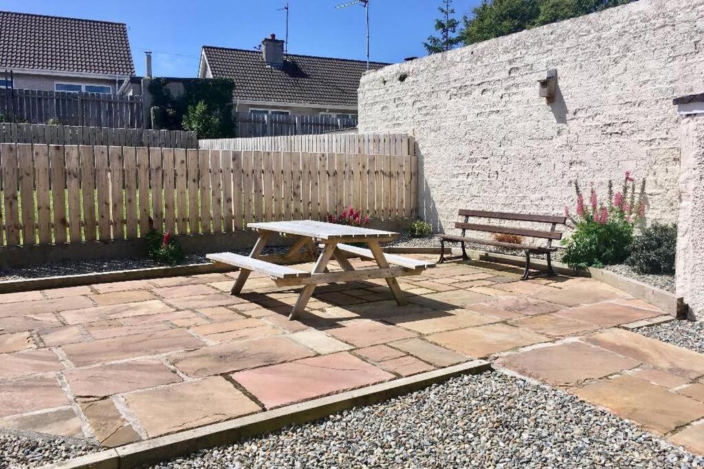 Coffee Cottage Portrush Holiday Home Self Catering Exterior photo